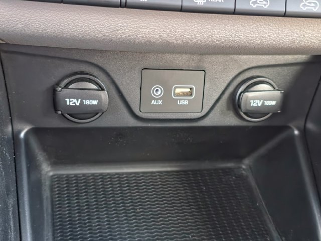 Used 2021 Hyundai Tucson SEL w/ Cargo Package FWD image 16