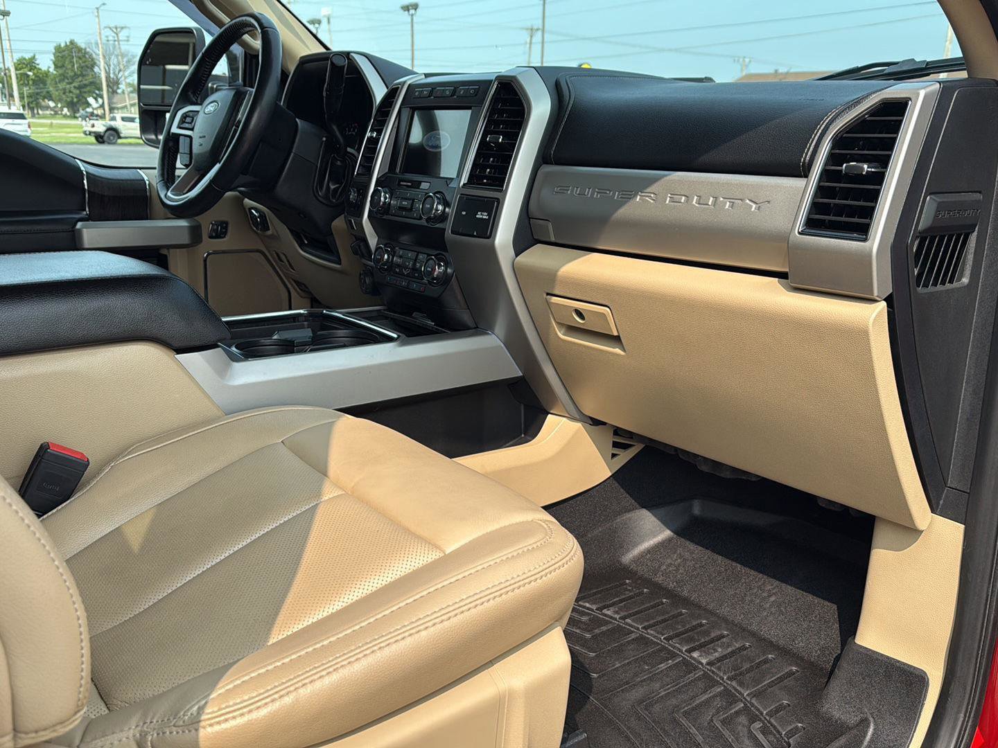 Used 2021 Ford F250 Lariat w/ Tremor Off-Road Package image 20