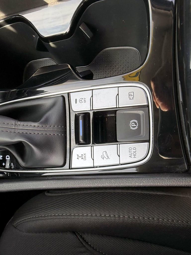 Certified 2025 Hyundai Tucson SEL image 20