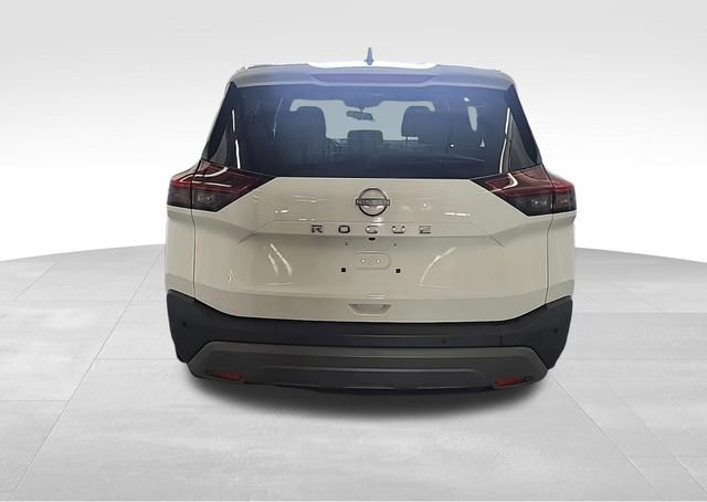 Used 2023 Nissan Rogue S image 8