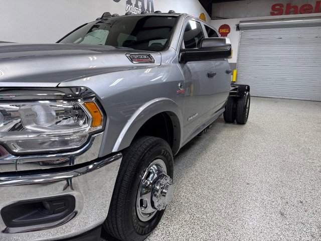 Used 2022 RAM 3500 Tradesman w/ Chrome Appearance Group image 10