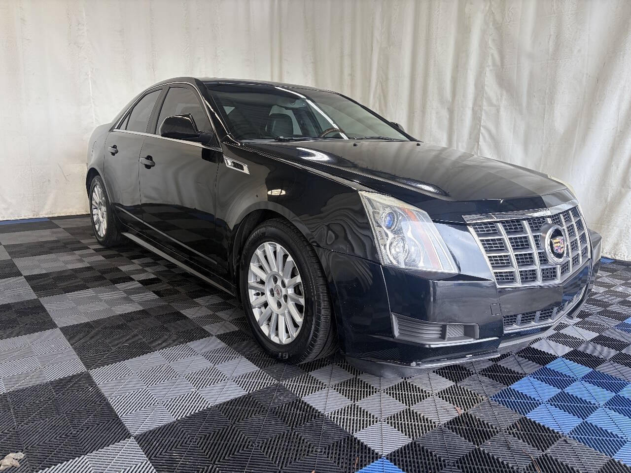 Used 2013 Cadillac CTS Luxury w/ Wood Trim Package AWD/4WD image 3