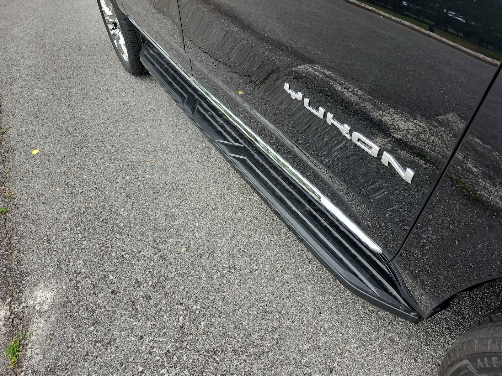 New 2026 GMC Yukon XL Elevation w/ Elevation Premium Package RWD image 9