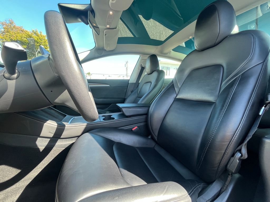 Used 2023 Tesla Model 3 Standard Range RWD image 15