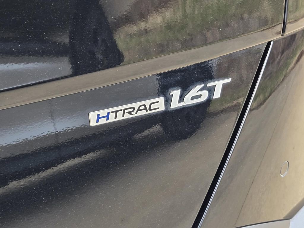 Used 2025 Hyundai Kona Limited image 7