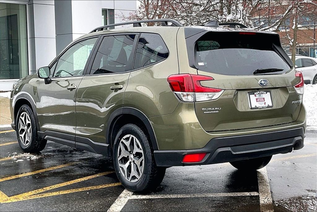 Certified 2024 Subaru Forester Premium image 12