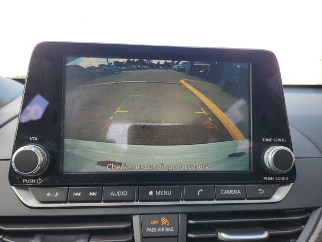 Used 2025 Nissan Altima 2.5 SV FWD image 28