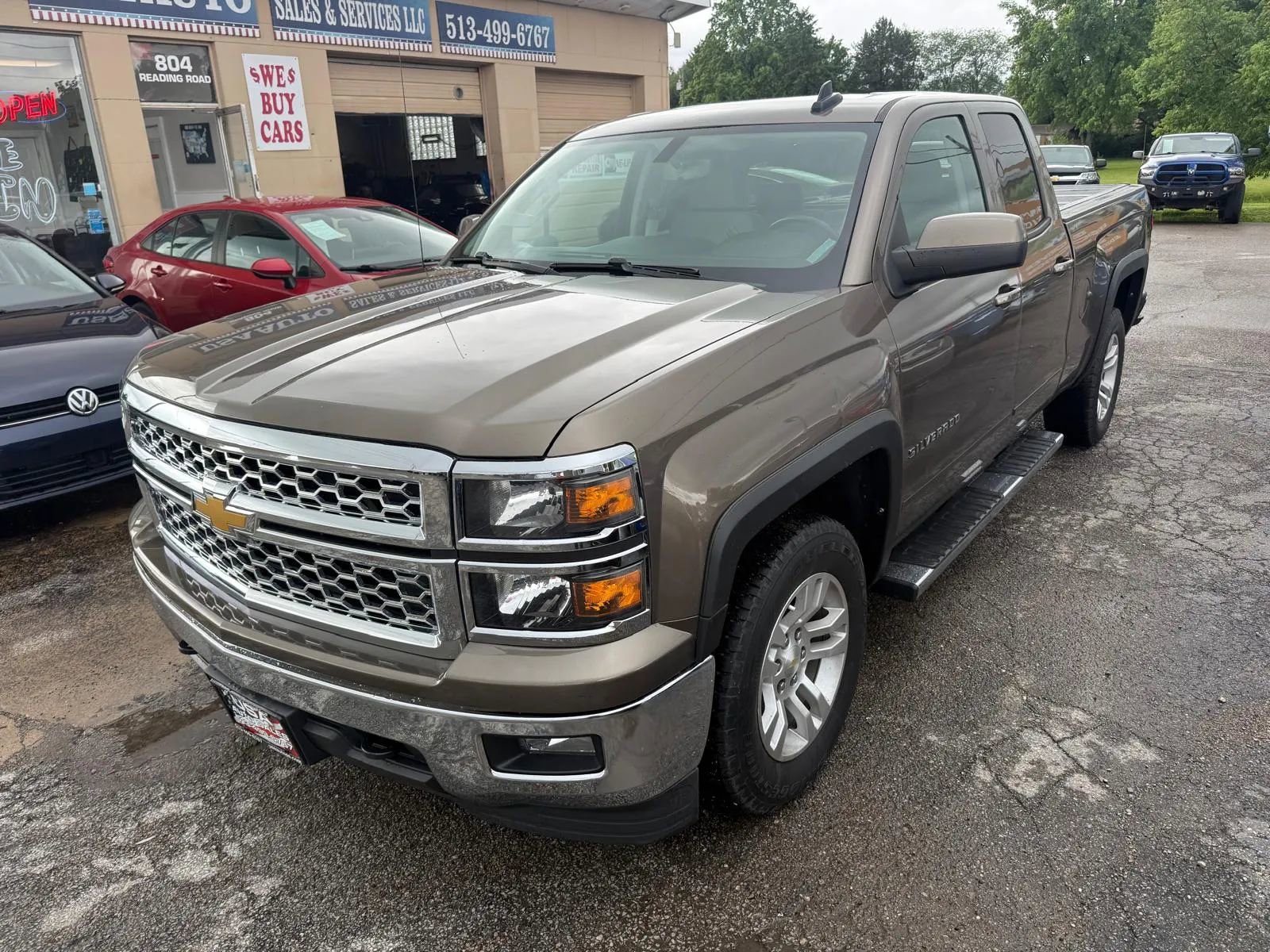 Used 2015 Chevrolet Silverado 1500 LT AWD/4WD image 2