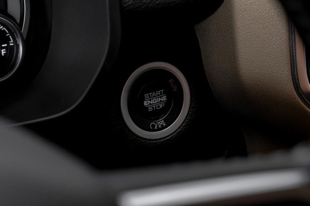Used 2022 RAM 3500 Laramie AWD/4WD image 19