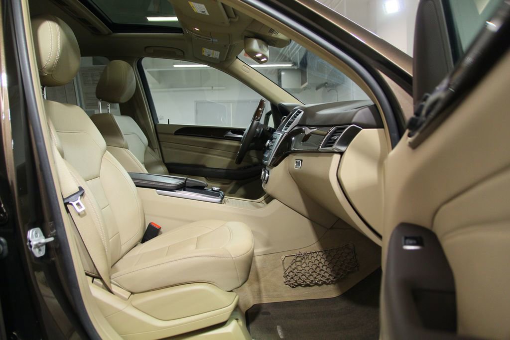 Used 2014 Mercedes-Benz ML 350 BlueTEC 4MATIC image 21