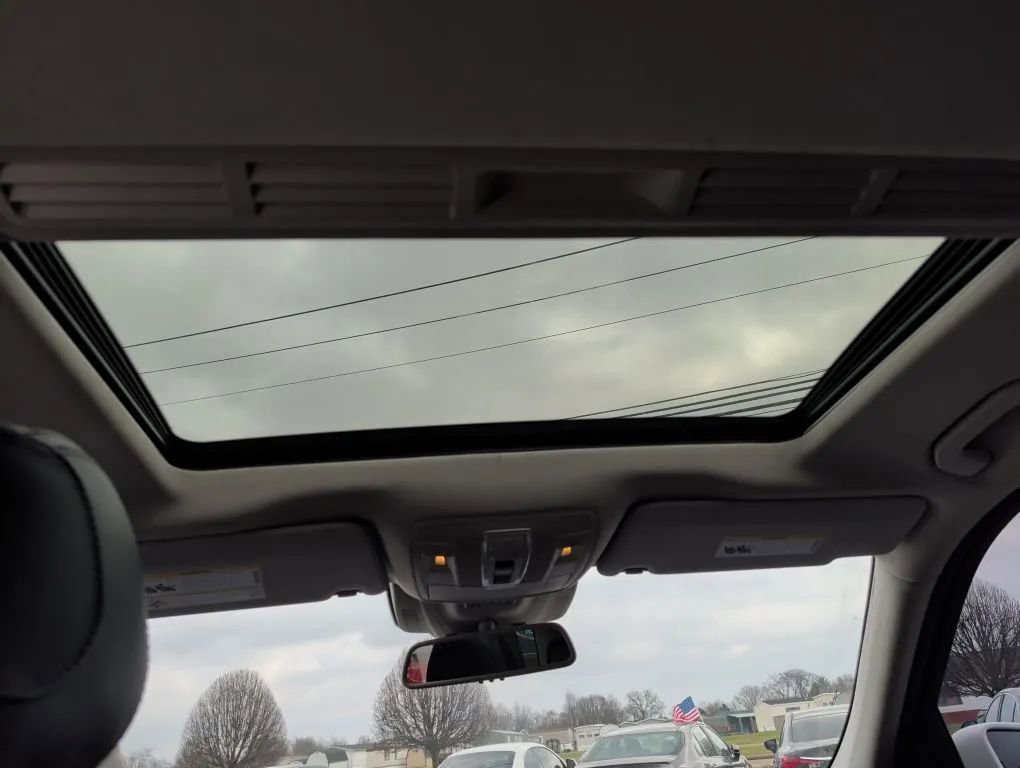 Used 2017 Mercedes-Benz GLE 550e image 15