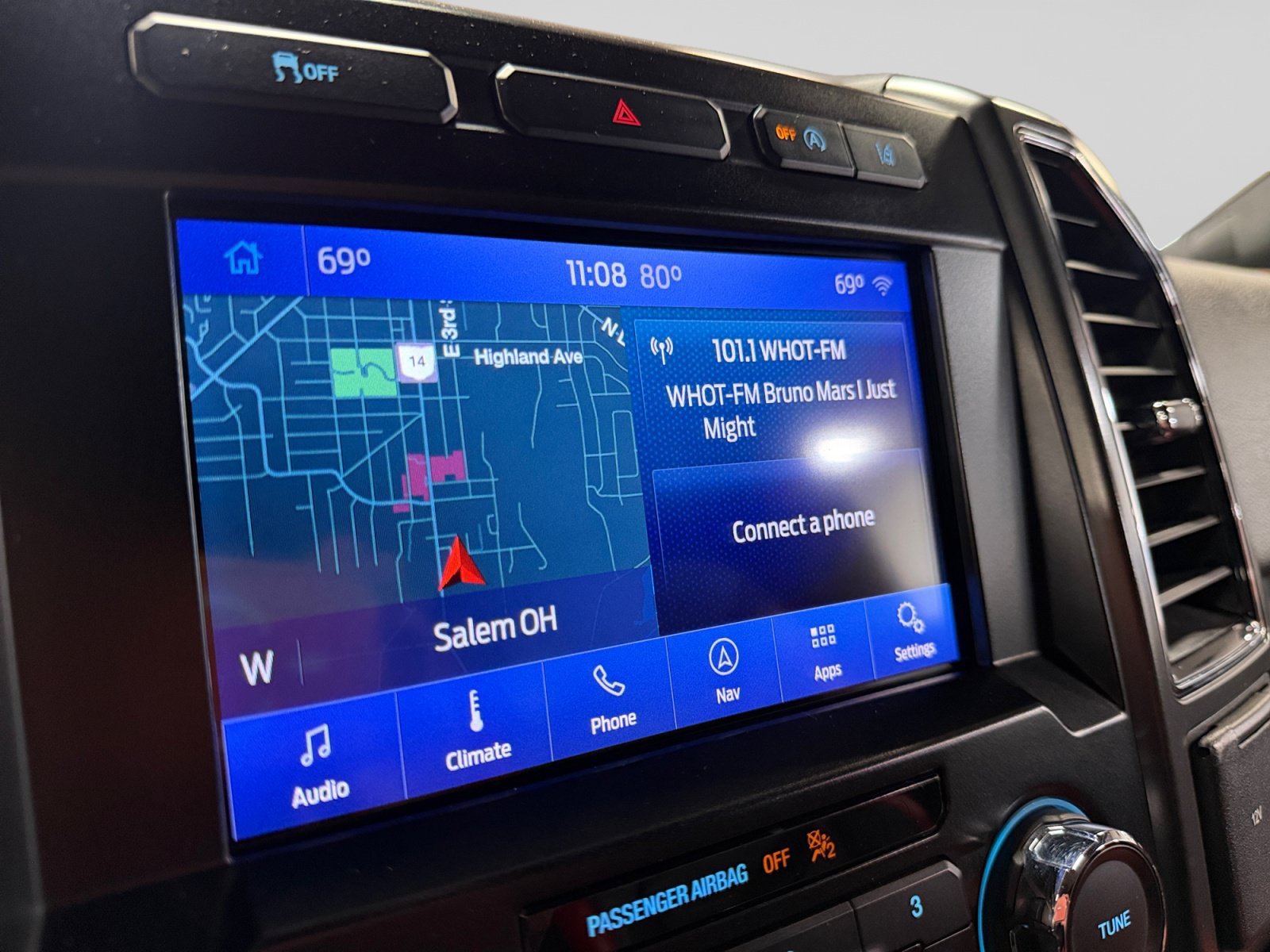 Used 2020 Ford F150 Lariat AWD/4WD image 30