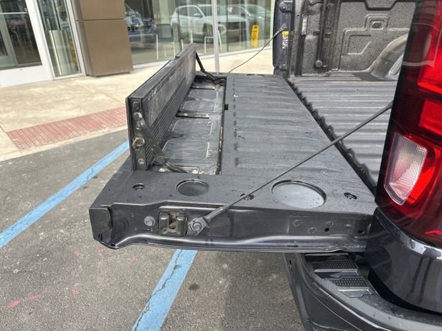 Used 2022 GMC Sierra 1500 Elevation w/ Elevation Premium Package image 25