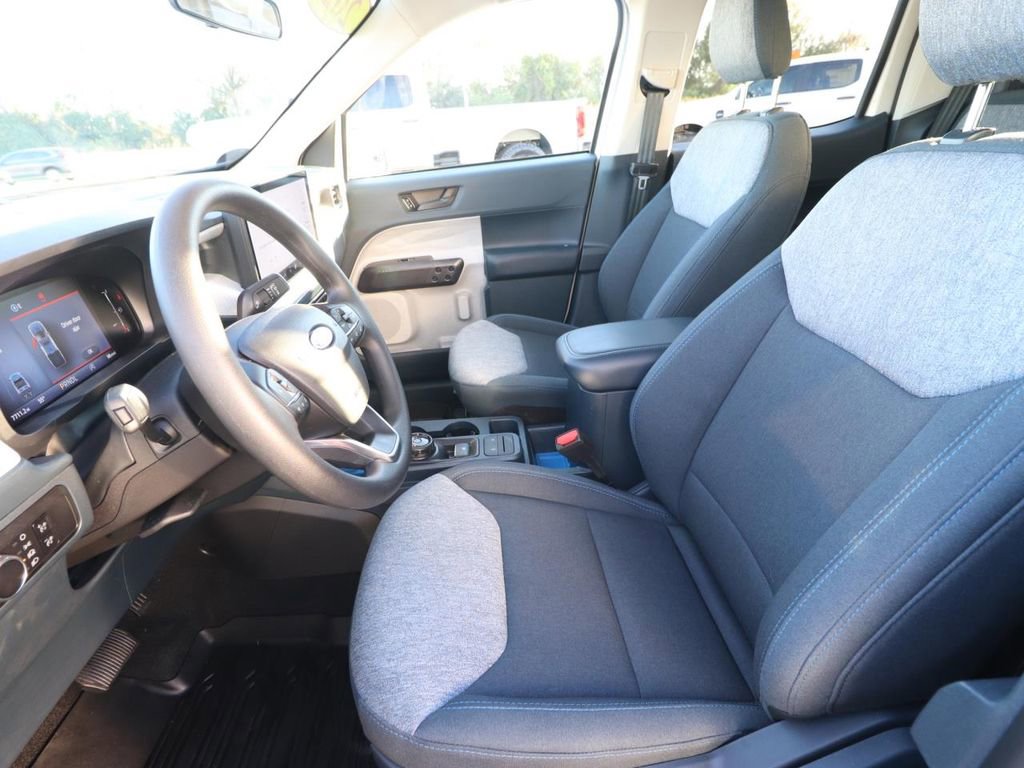 Certified 2025 Ford Maverick XLT w/ Equipment Group 302A image 5