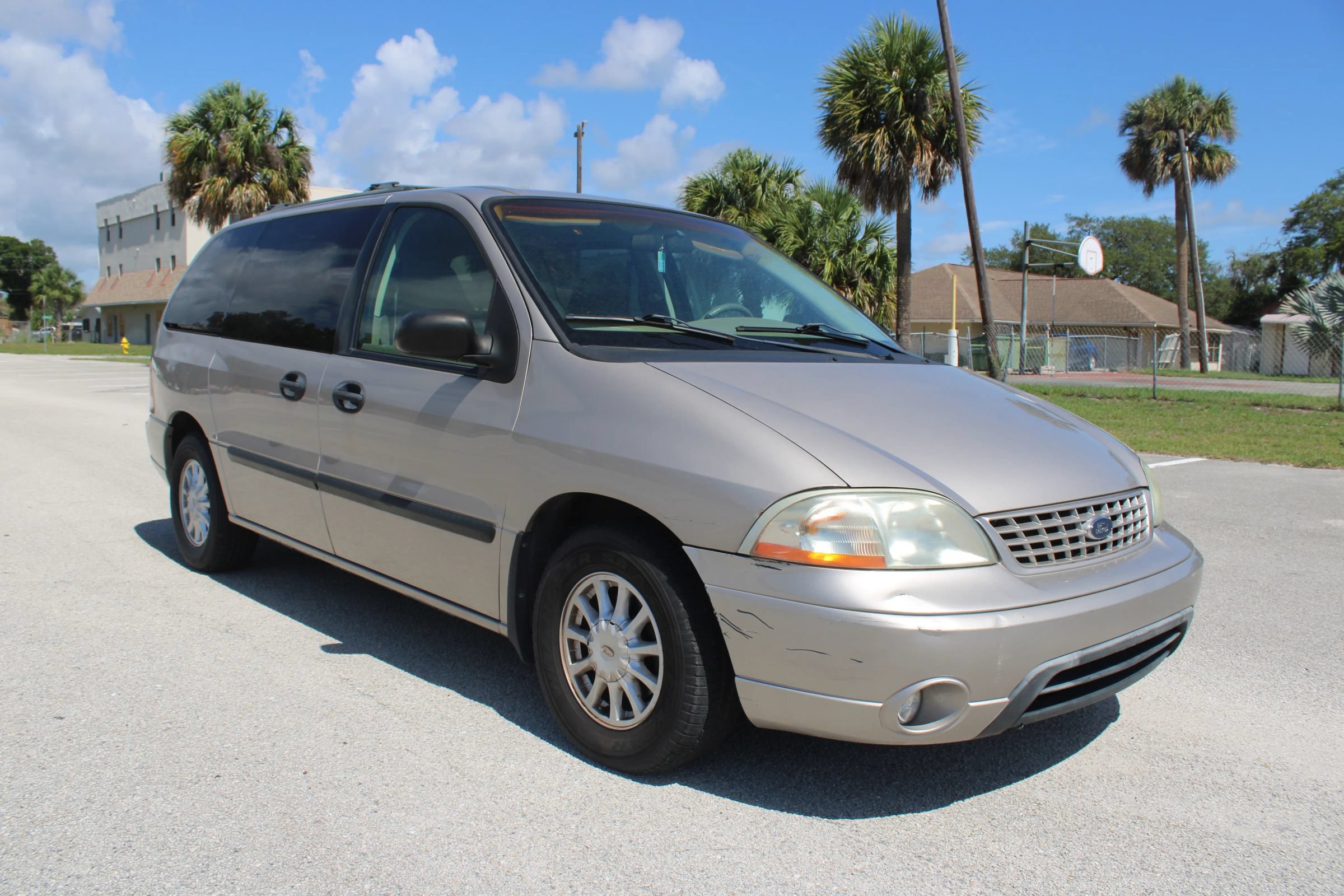 Used 2003 Ford Windstar LX FWD image 19