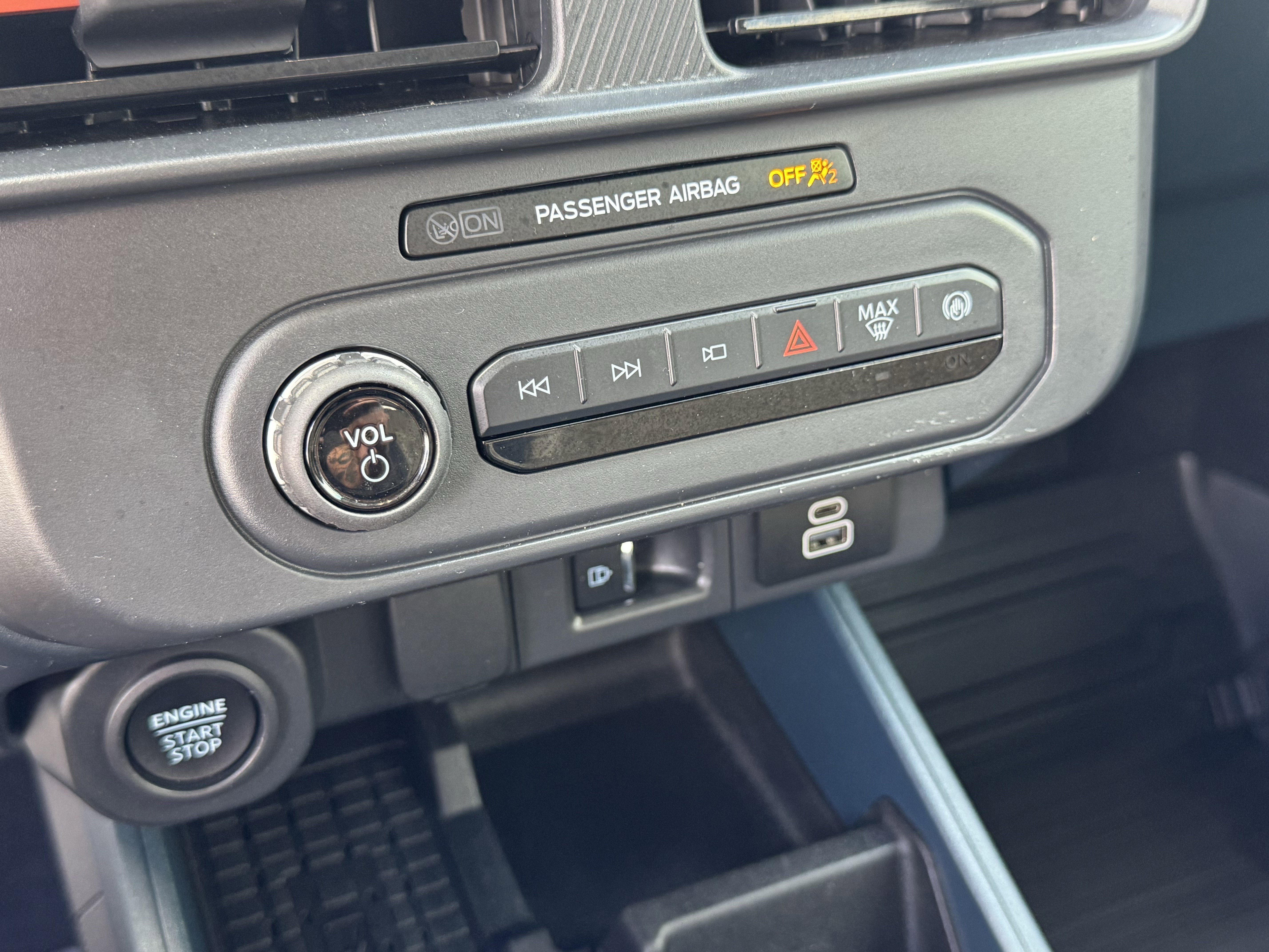 Used 2025 Ford Maverick Lariat AWD/4WD image 20