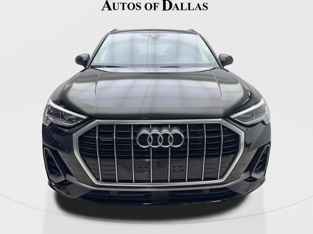 Used 2025 Audi Q3 2.0T Premium image 3
