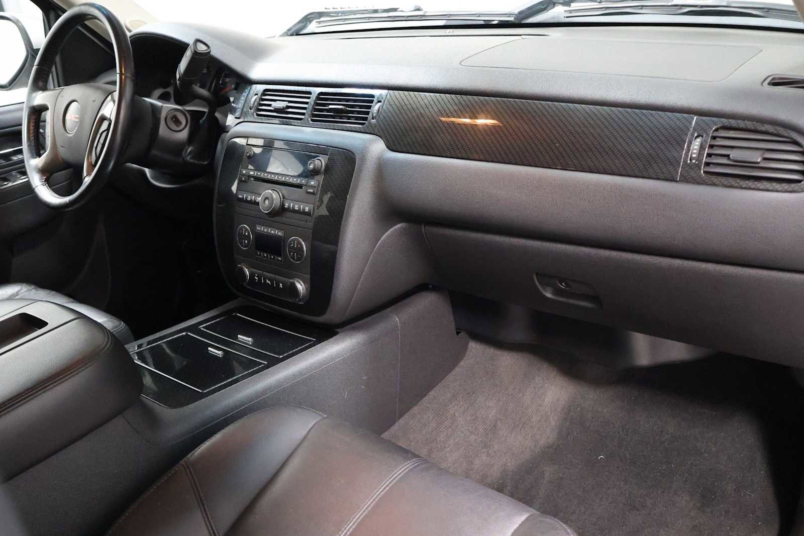 Used 2010 GMC Sierra 1500 SLT AWD/4WD image 6