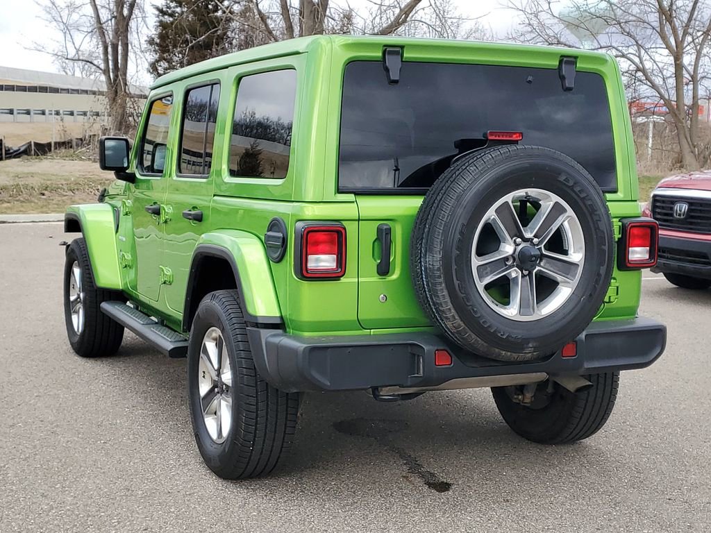 Used 2019 Jeep Wrangler Unlimited Sahara image 2