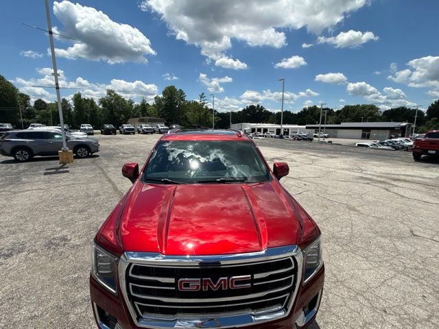 Certified 2023 GMC Yukon SLT w/ SLT Premium Package AWD/4WD image 18