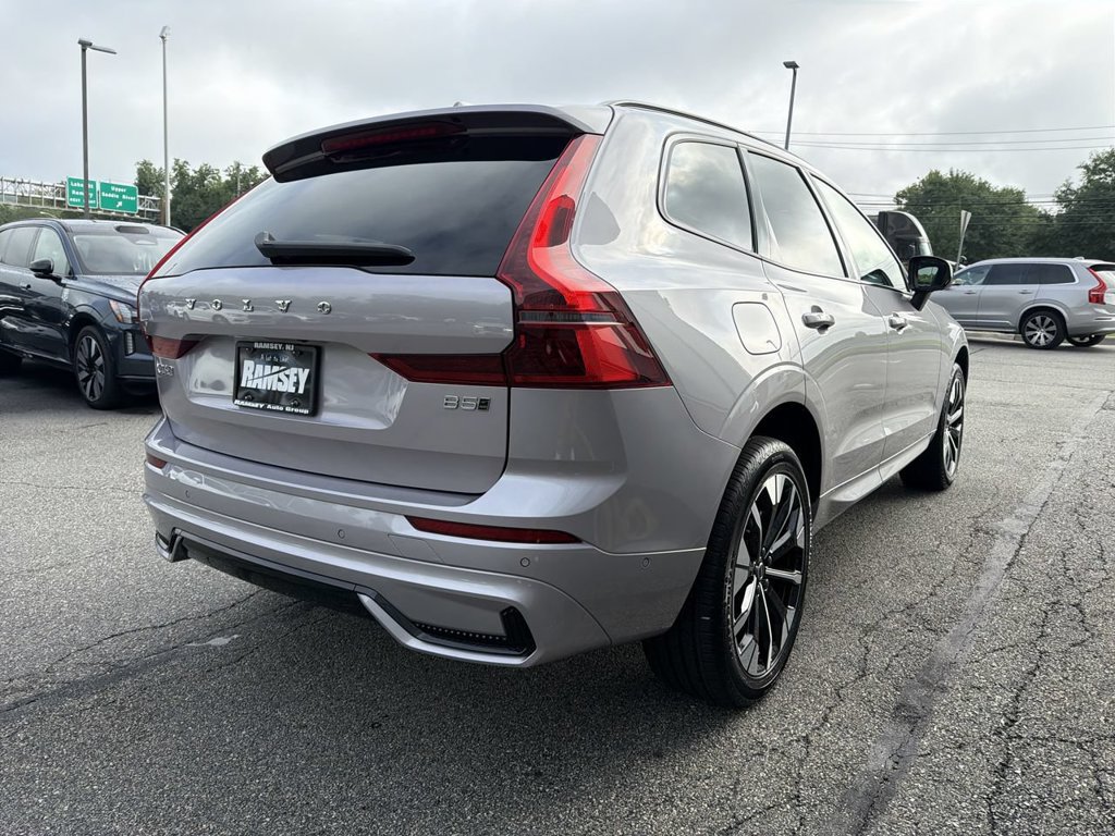 New 2026 Volvo XC60 B5 Plus w/ Climate Package AWD/4WD image 8