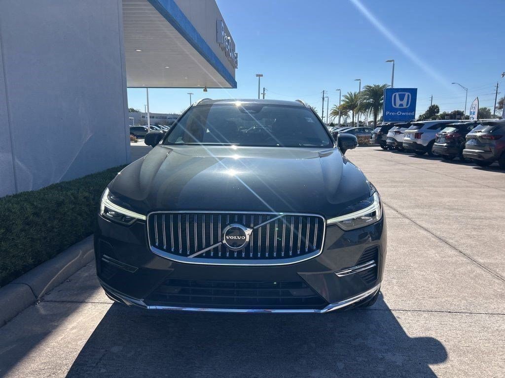 Used 2022 Volvo XC60 B6 Inscription w/ Advanced Package image 2