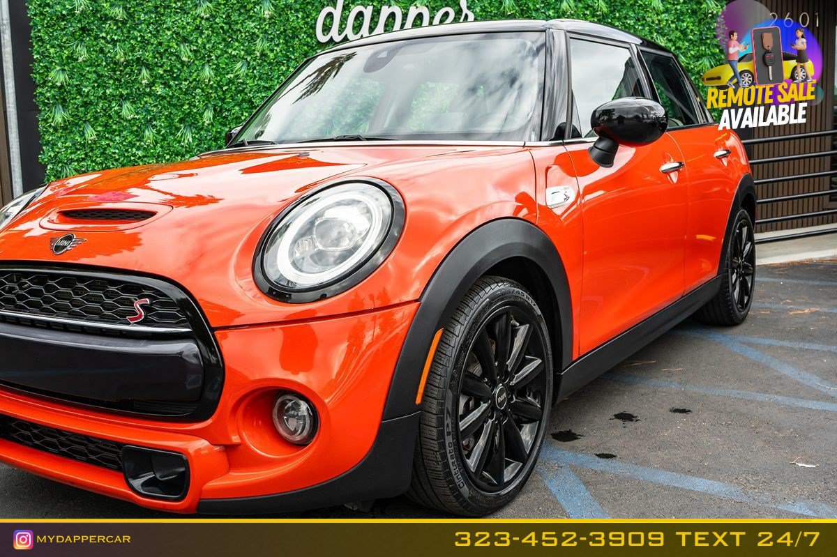 Used 2021 MINI Cooper S FWD image 2