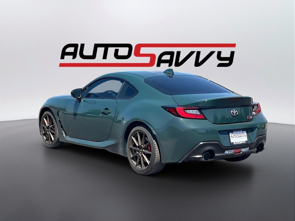 Used 2025 Toyota GR86 Hakone Edition RWD image 5