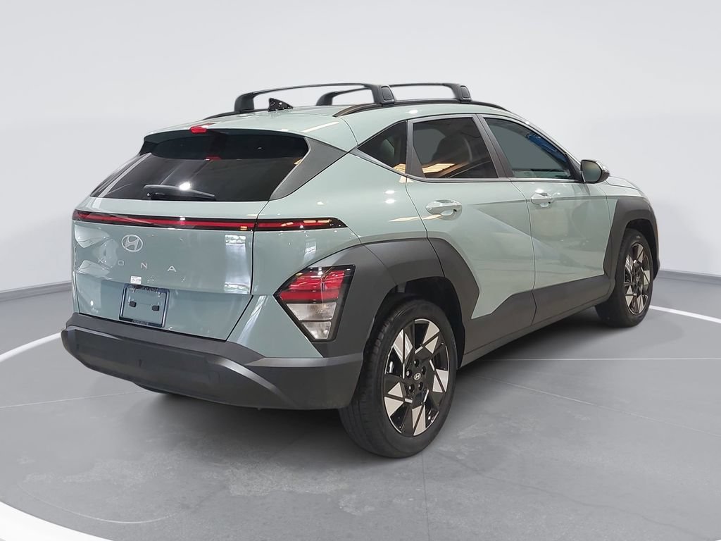 Certified 2025 Hyundai Kona SEL FWD image 5