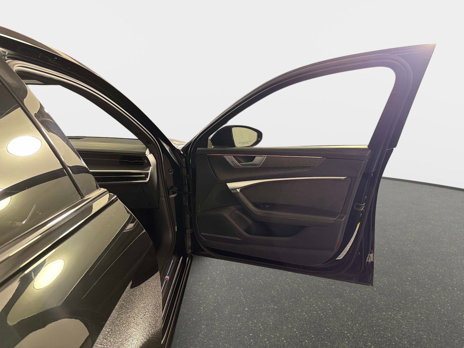 Used 2021 Audi S6 Prestige w/ Prestige Package image 21