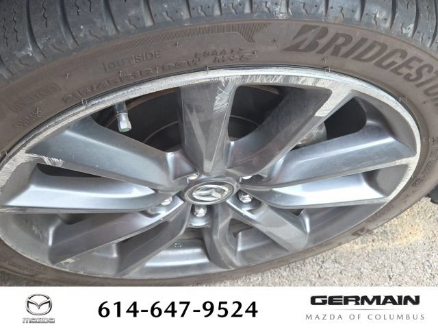 Used 2020 MAZDA MAZDA3 Hatchback FWD image 11
