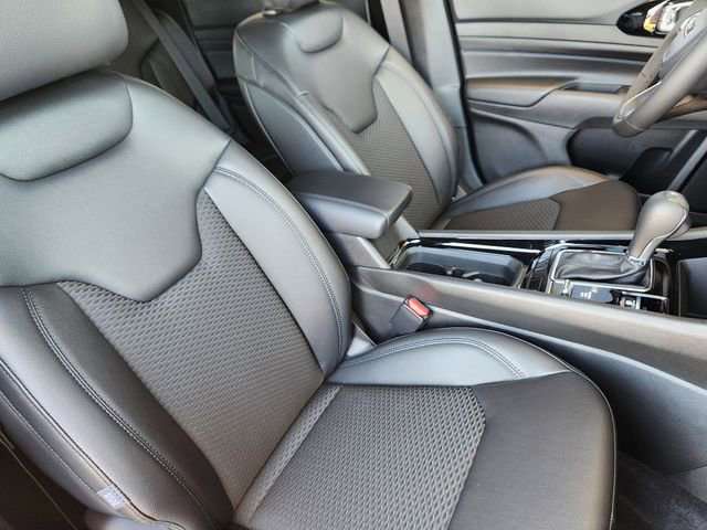 New 2026 Jeep Compass Latitude image 8