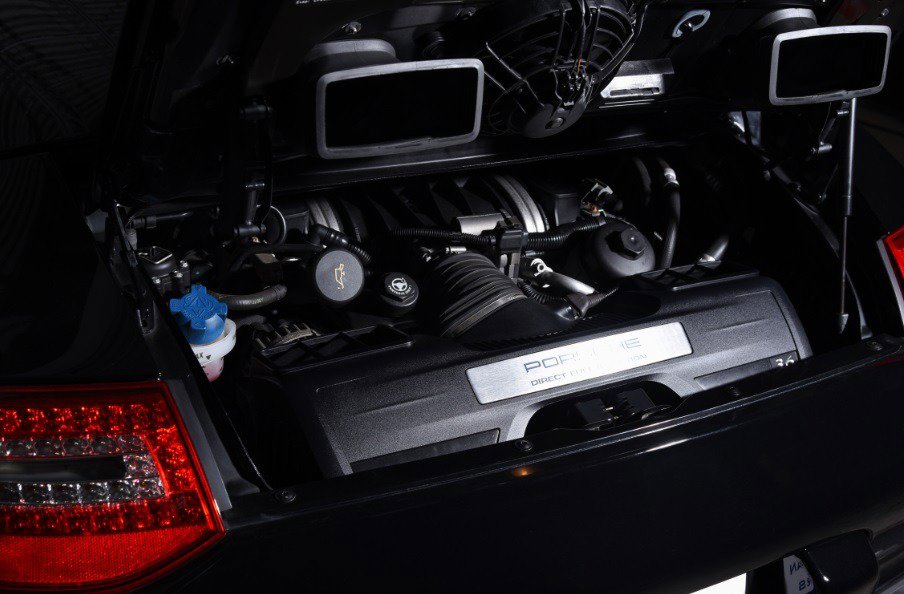 Used 2012 Porsche 911 Carrera 4 image 11