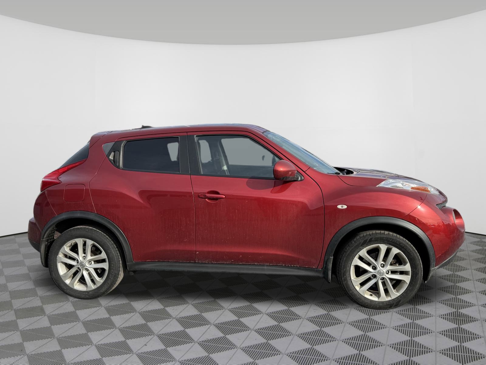 Used 2012 Nissan Juke SL image 17