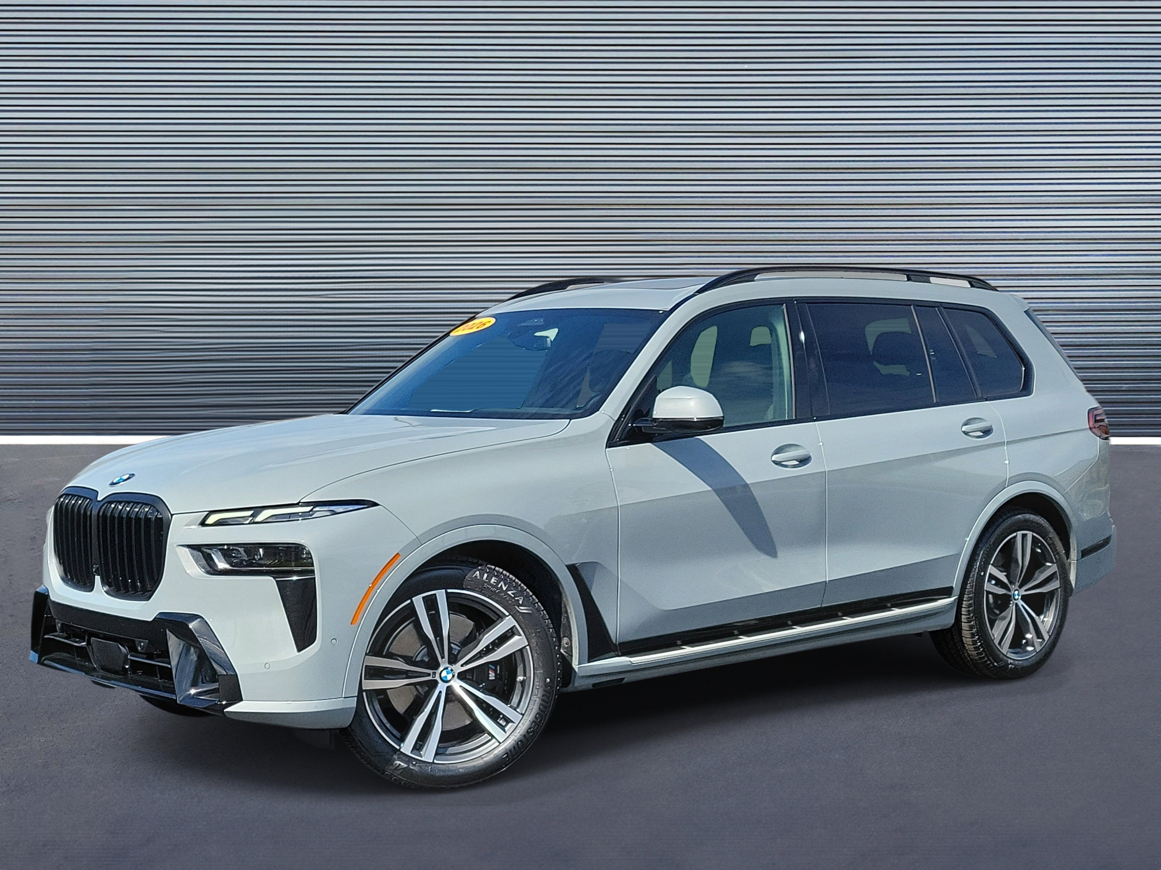 Used 2026 BMW X7 xDrive40i AWD/4WD image 1