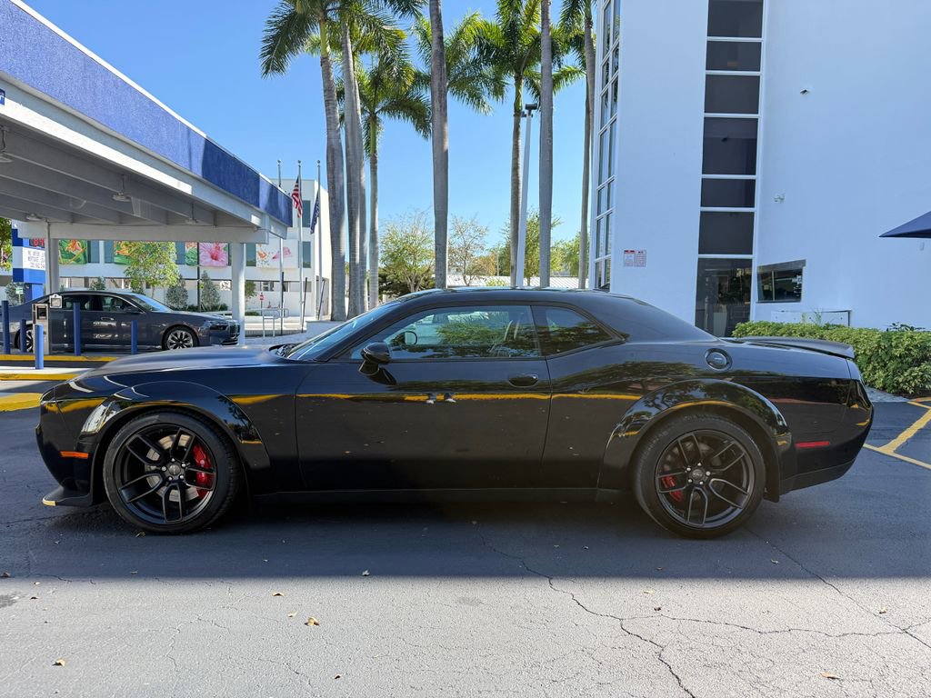 Used 2019 Dodge Challenger SRT Hellcat Redeye image 3