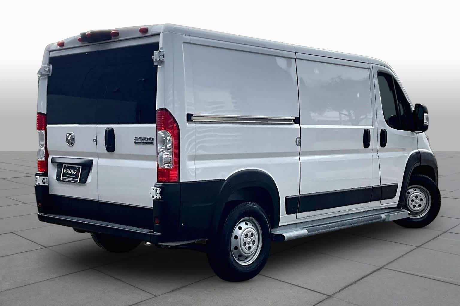 Used 2023 RAM ProMaster 2500 FWD image 13
