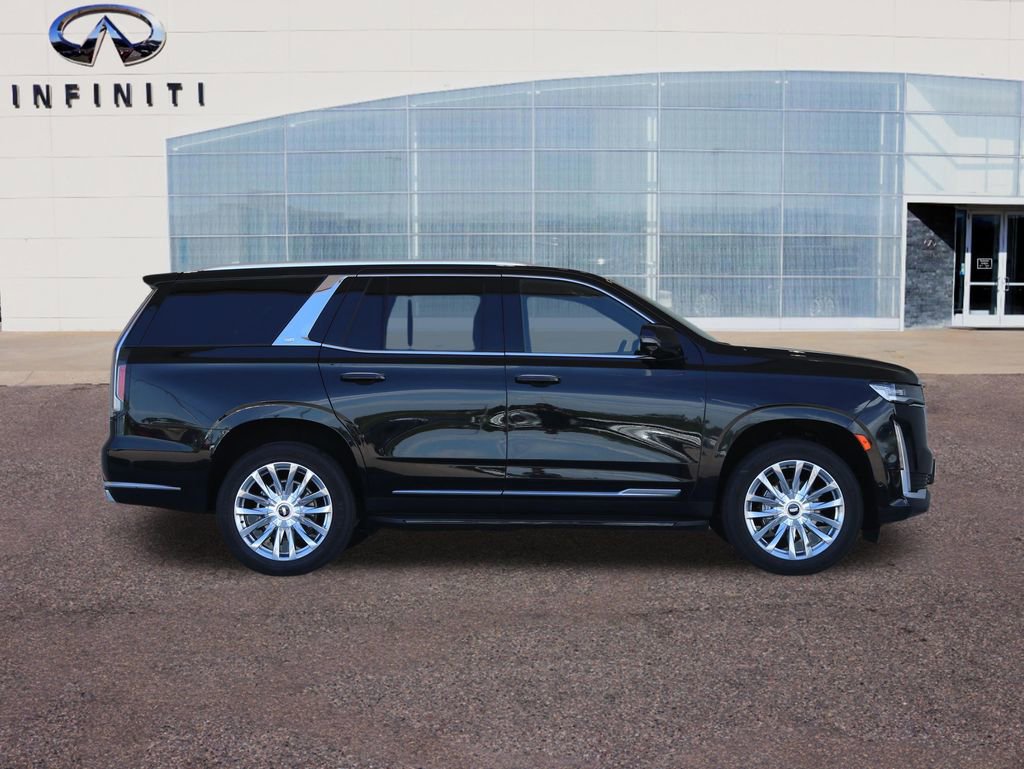 Used 2024 Cadillac Escalade Premium Luxury AWD/4WD image 52