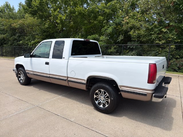 Used 1998 GMC Sierra 1500 2WD Extended Cab w/ Imagemax Pkg image 3