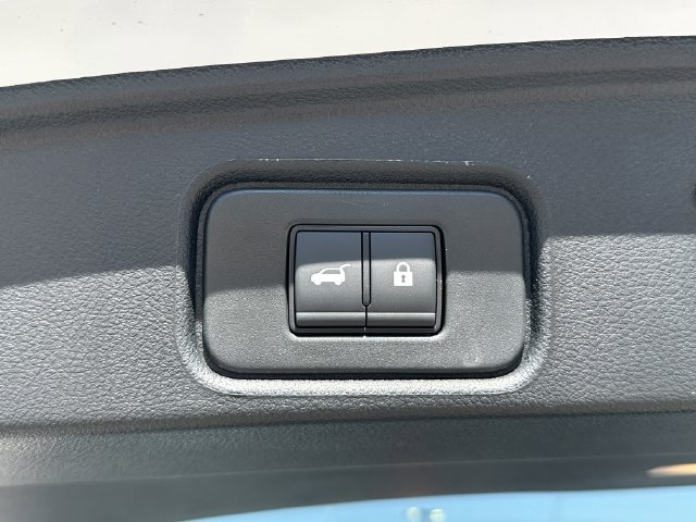 New 2026 Nissan Pathfinder SV AWD/4WD image 15