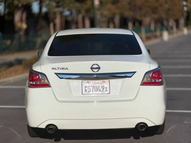 Used 2015 Nissan Altima 2.5 FWD image 11