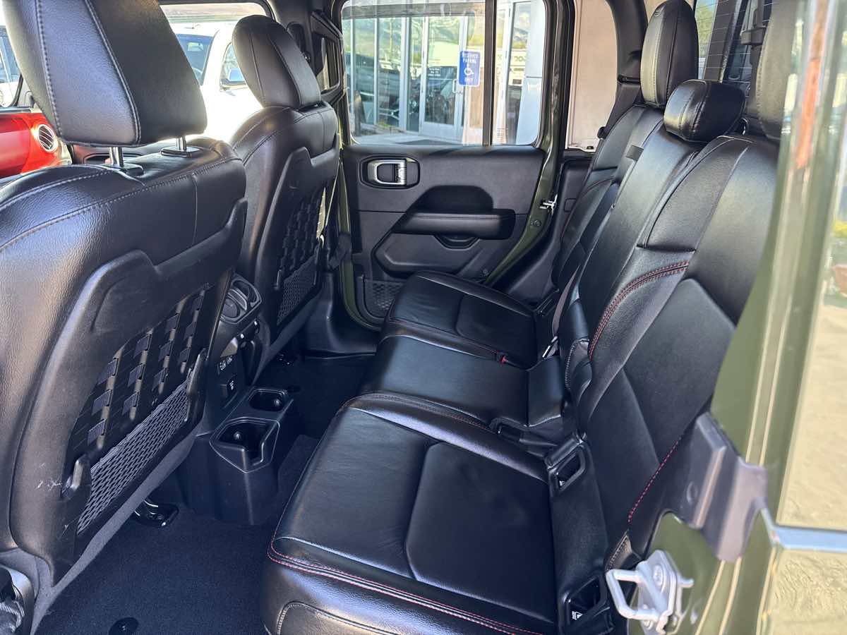 Used 2021 Jeep Gladiator Rubicon image 14