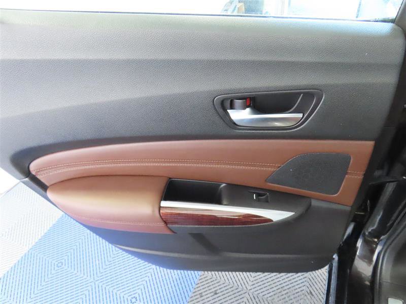 Used 2015 Acura TLX w/ Technology Package image 30