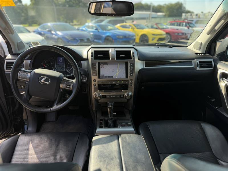 Used 2015 Lexus GX 460 w/ Navigation Package AWD/4WD image 20