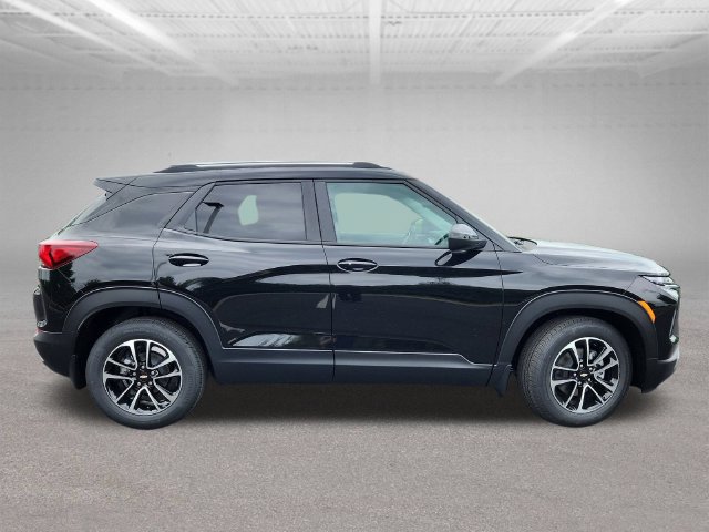 New 2026 Chevrolet TrailBlazer LT w/ Convenience Package FWD image 8