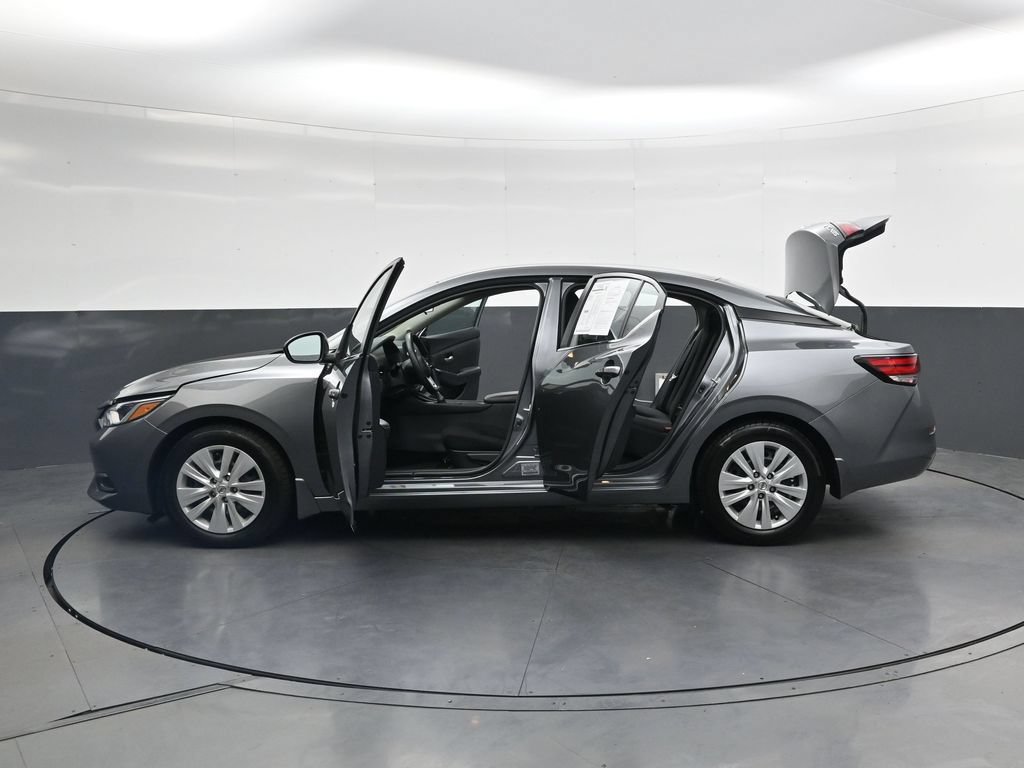 Used 2023 Nissan Sentra S FWD image 11