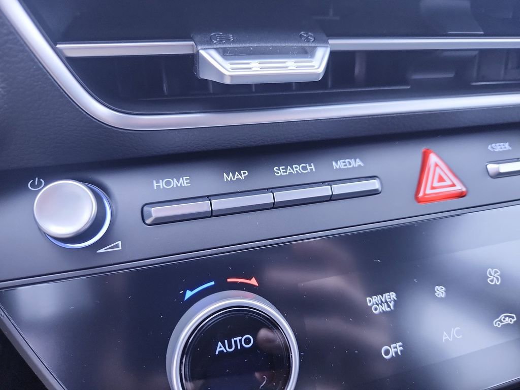 New 2026 Hyundai Sonata Blue FWD image 18