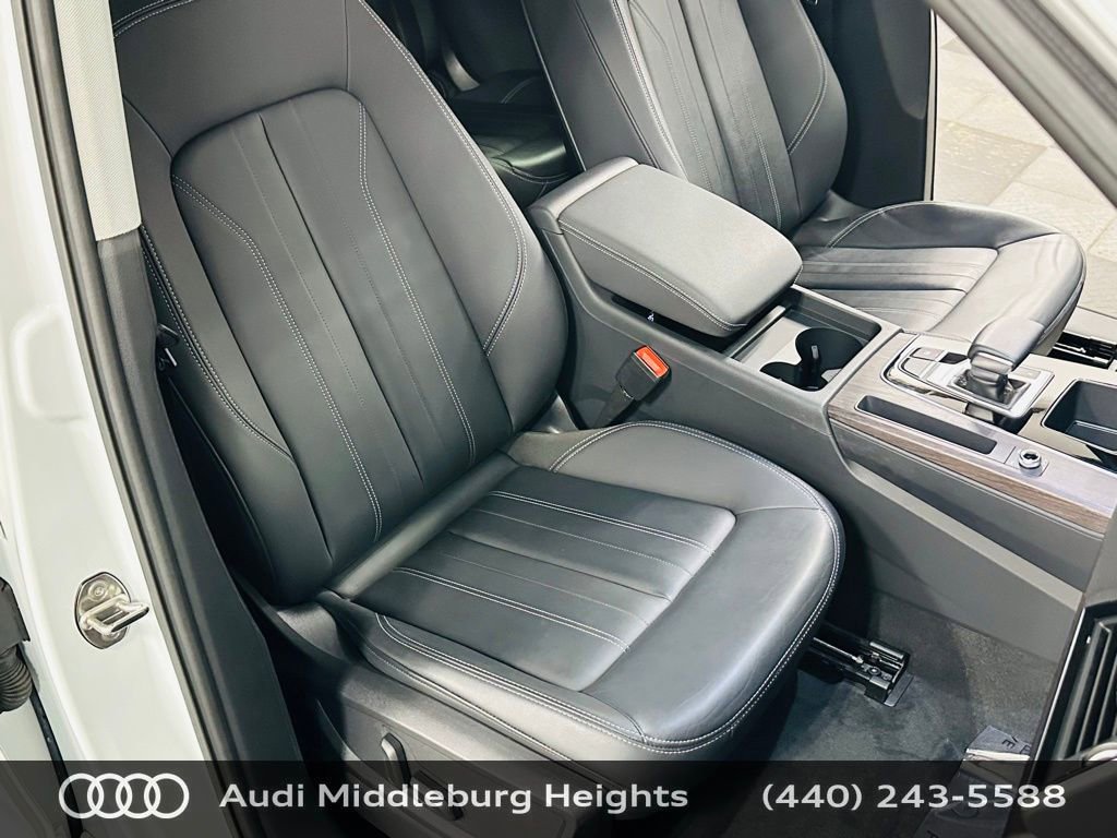 Certified 2023 Audi Q5 2.0T Premium w/ Convenience Package image 28