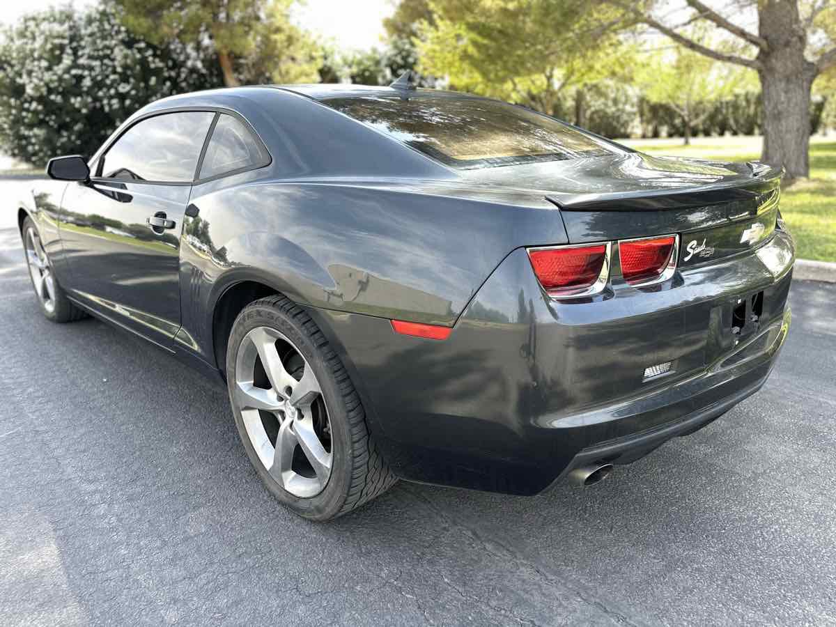 Used 2013 Chevrolet Camaro LS RWD image 3