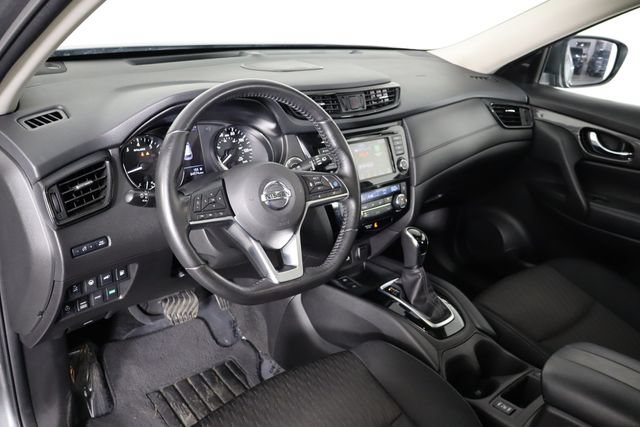 Used 2019 Nissan Rogue SV w/ Sun & Sound Touring Package AWD/4WD image 24